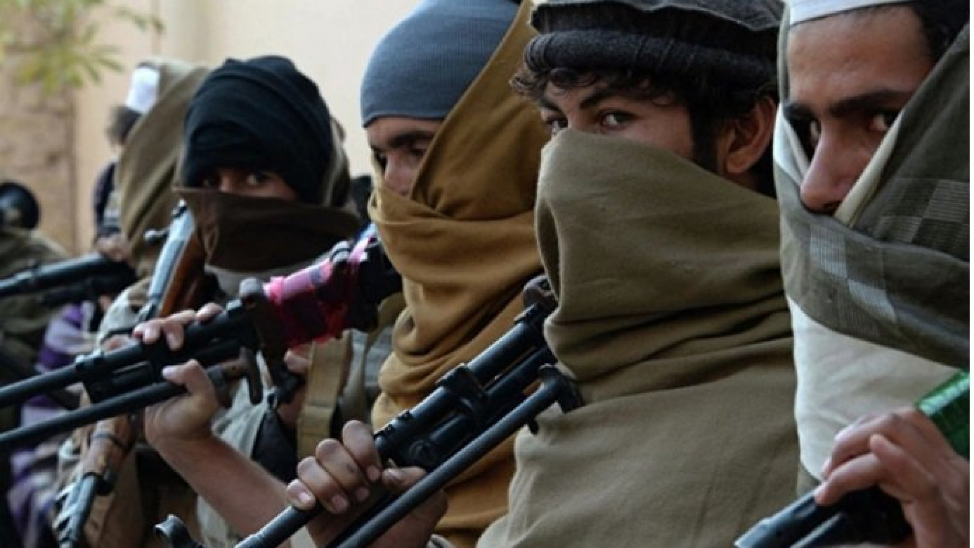 Los talibanes anuncian una amnistía y piden a las mujeres sumarse al Gobierno